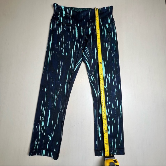 Lululemon leggings Wunder Under Crop Ill Green Black
Size 4 Activewear Workout - Picture 7 of 16